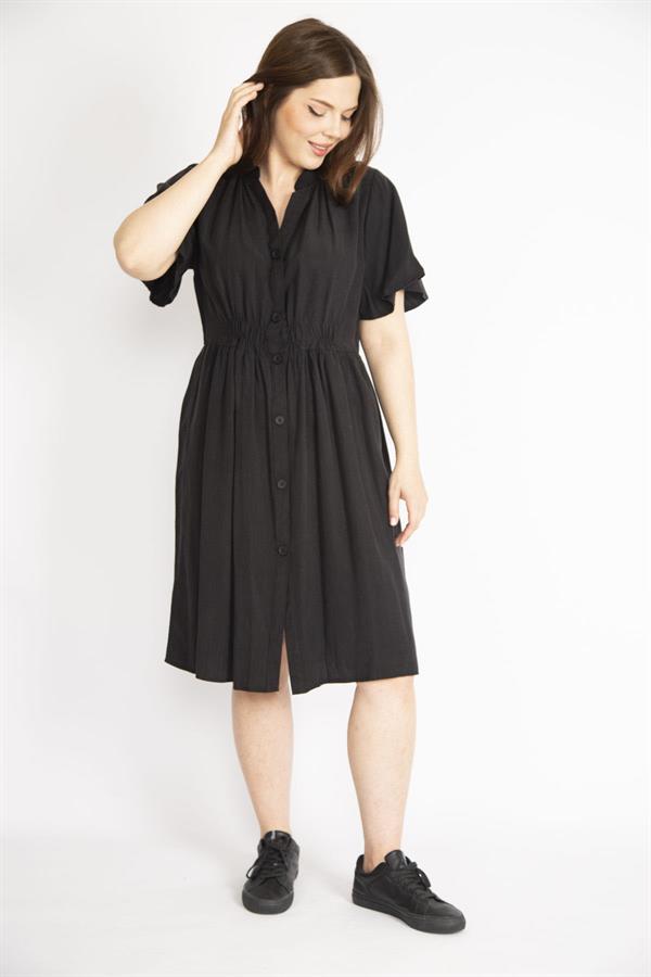 Kadın Siyah Büyük Beden Ön Düğmeli Bel Kısmı Lastik Detaylı Elbise