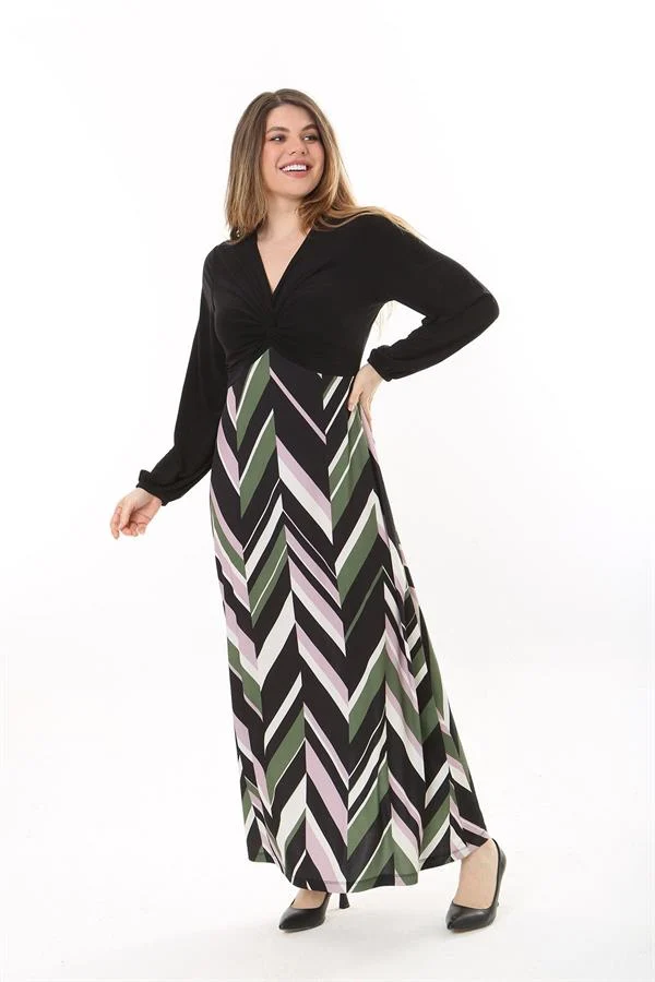 Kadın Büyük Beden Siyah Göğsü Büzgü Detaylı Uzun Kollu Elbise