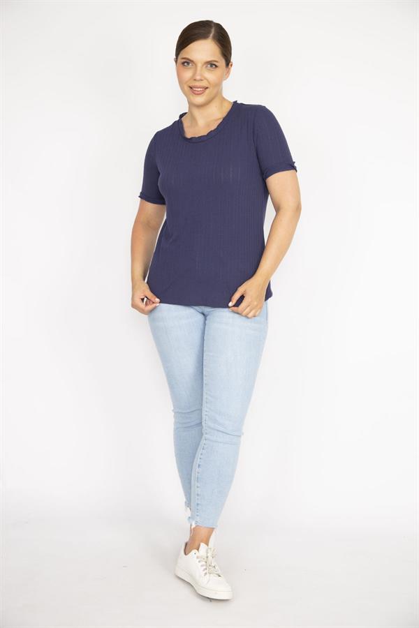 Kadın Lacivert Büyük Beden Kendinden Çizgili Kısa Kollu Bluz