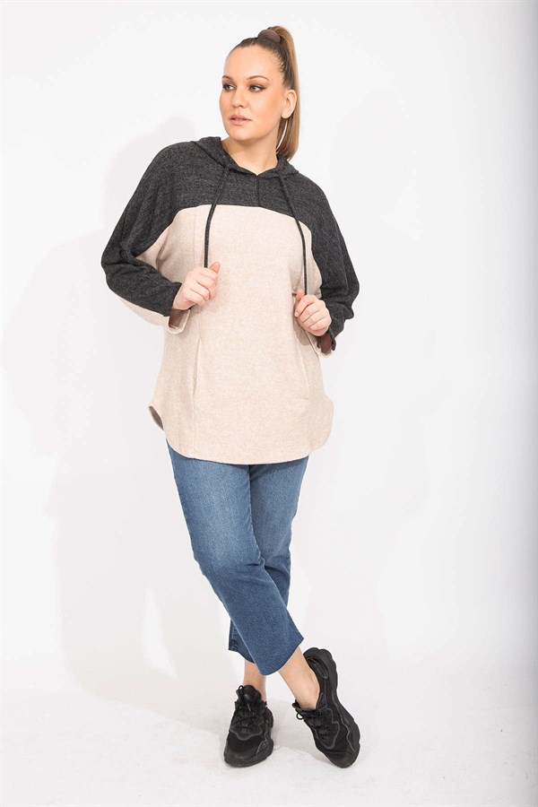 Kadın Gri Rahat Kesim Yumoş Kumaş Kapşonlu Cepli Sweatshirt 65N35488