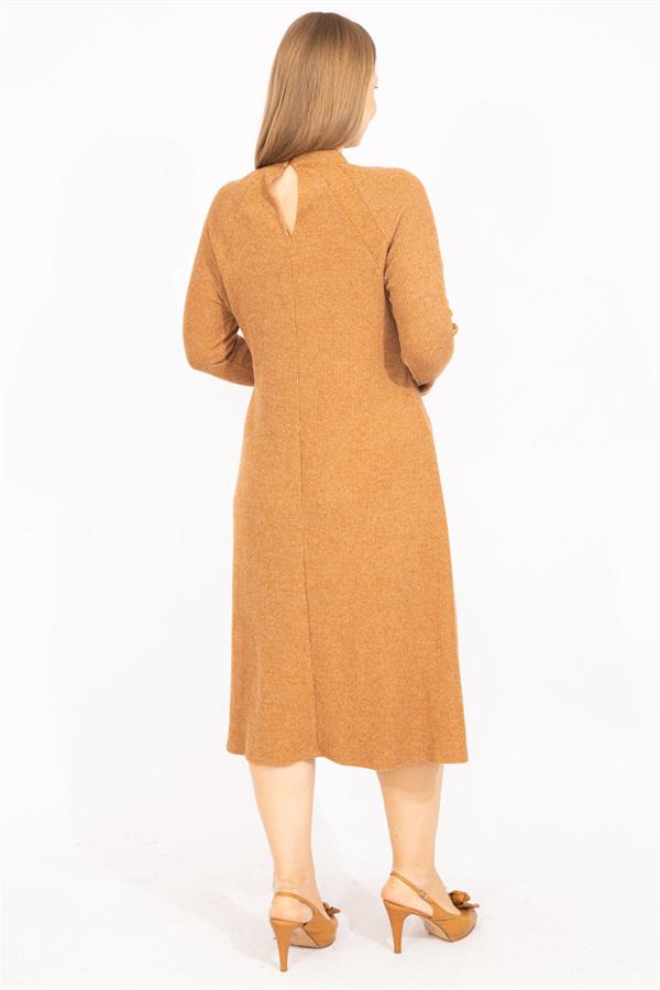 Kadın Safran Büyük Beden Sıfır Yaka Kendinden Çizgili Elbise 65N35602