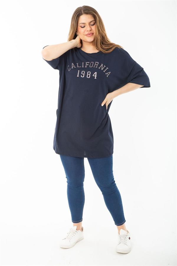 Kadın Büyük Beden Lacivert Taş Ve Sim Detaylı Yan Yırtmaçlı Bluz 65N37458