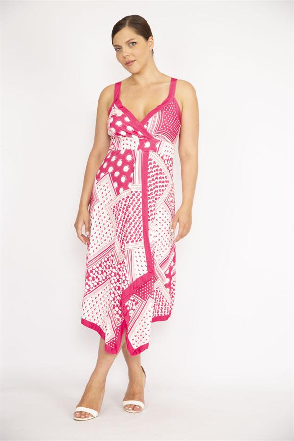 Robe longue rose grande taille à bretelles et col cache-cœur