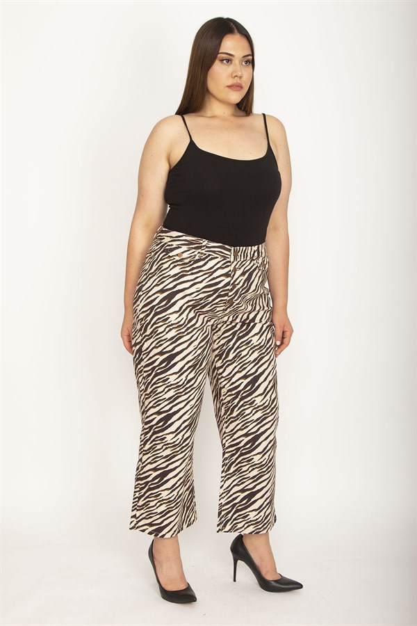 Kadın Kahve Likralı Gabardin Kumaş Geniş Paçalı Desenli Bilek Boy Pantolon 65N26184