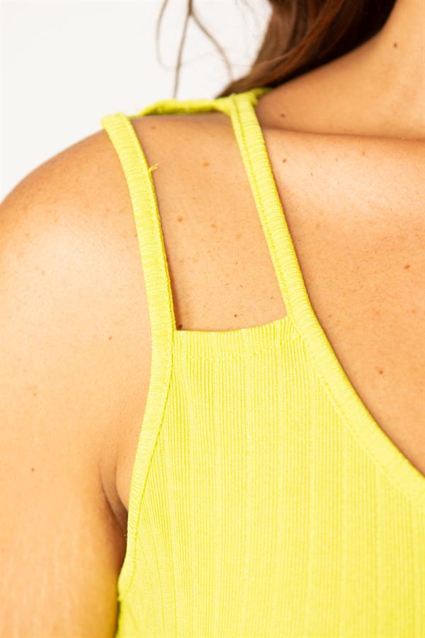 Kadın Beyaz Askı Detaylı Kendinden Çizgili Bluz 65N33954