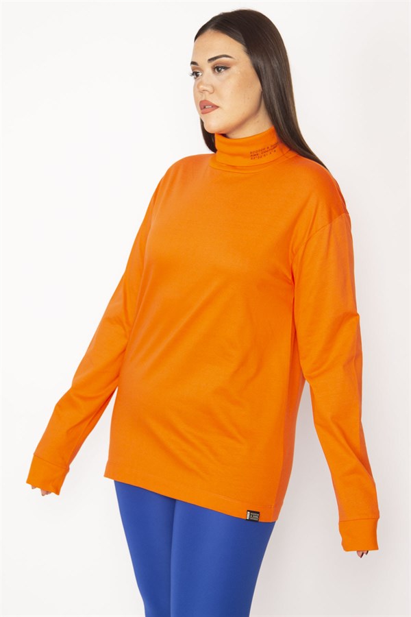 Kadın Turuncu Pamuklu Kumaş Boğazlı Yaka Bluz 65N29627