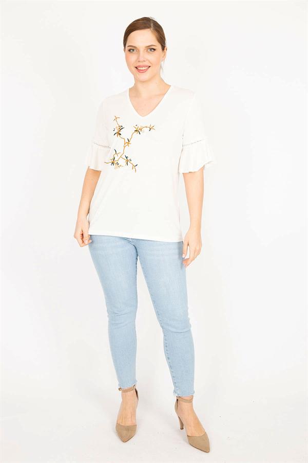 Kadın Kemik Büyük Beden Önü Nakış Ve Kolları Dantel Detaylı V Yaka Bluz