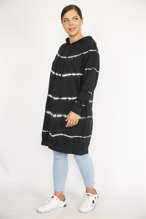 Kadın Büyük Beden Siyah Batik Desenli Kapşonlu Uzun Sweatshirt