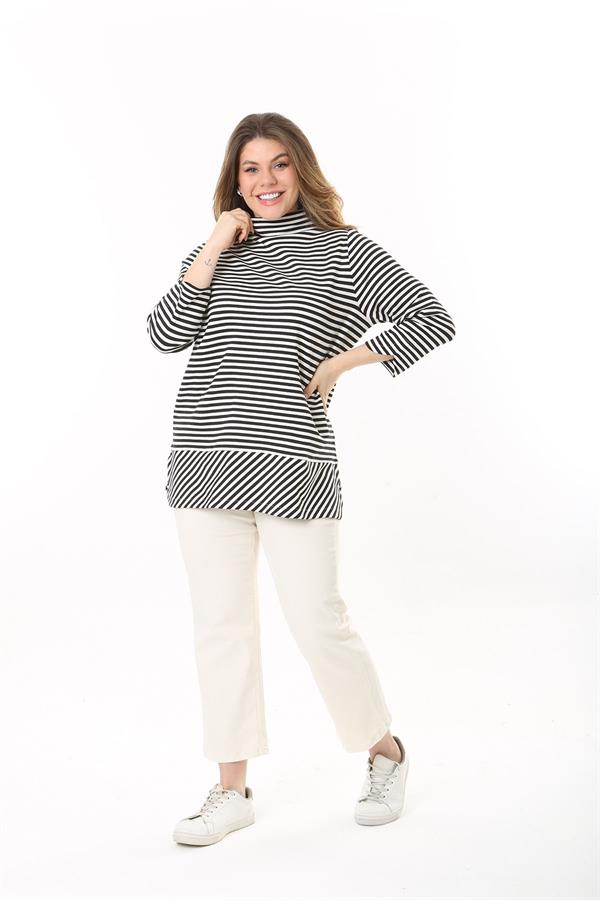 Kadın Büyük Beden Siyah Dik Yakalı Yan Yırtmaçlı Sim Çizgili Tunik 65N37523