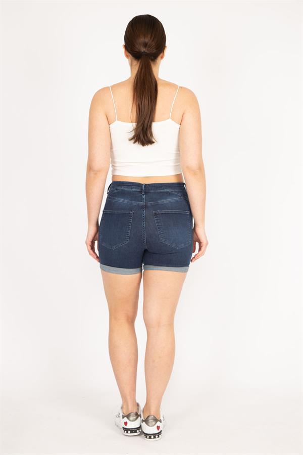 Kadın Lacivert Büyük Beden 5 Cepli Skinny Kot Şort