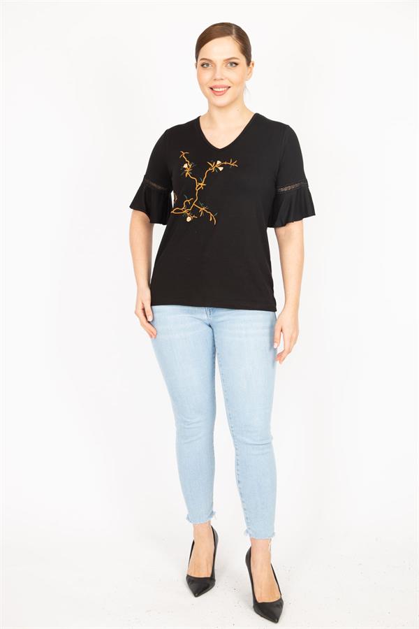 Kadın Kemik Büyük Beden Önü Nakış Ve Kolları Dantel Detaylı V Yaka Bluz