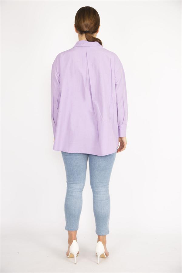 Kadın Büyük Beden Lila Poplin Kumaş Ön Düğmeli Yan Yırtmaçlı Uzun Kollu Gömlek 65N36798