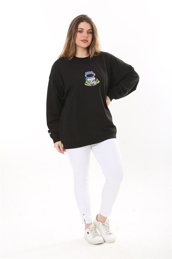 Kadın Büyük Beden Siyah Pamuk Kumaş Nakışlı Sweatshirt 65N37617