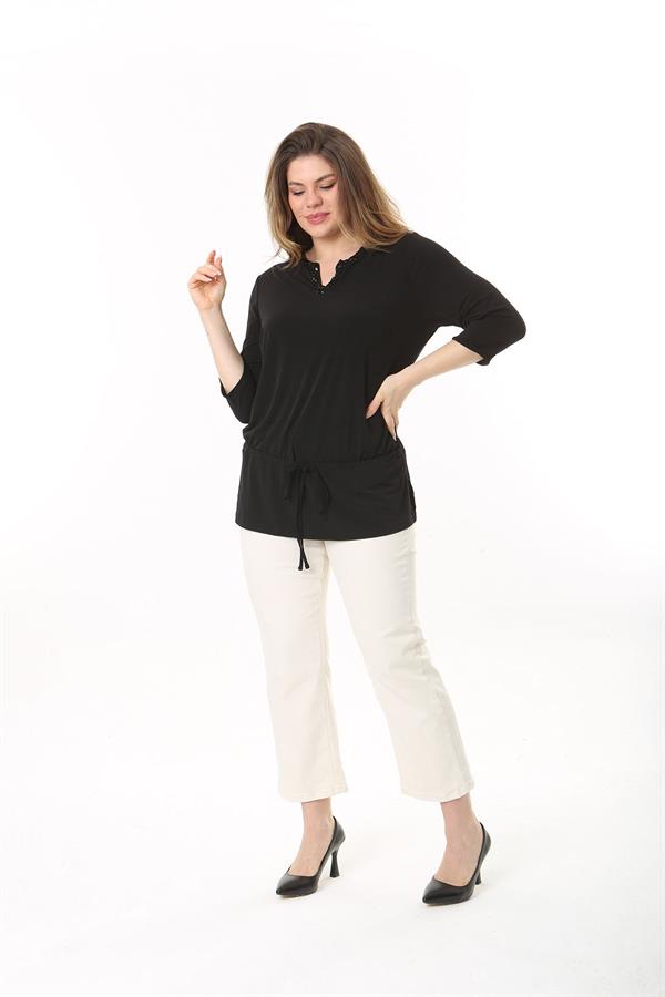 Kadın Büyük Beden Siyah Yakası Taş Detaylı Ön Bağcıklı Tunik 65N37537