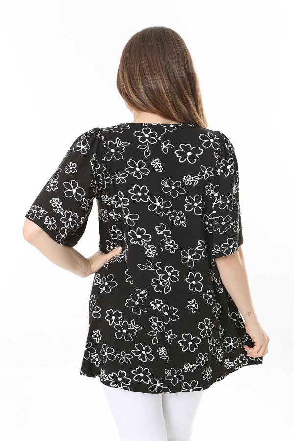 Kadın Büyük Beden Siyah Önü A Pileli V Yakalı Tunik 65N37793