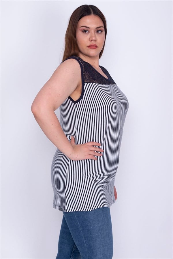 Kadın Lacivert Roba Dantelli Çizgili Bluz 65N26292