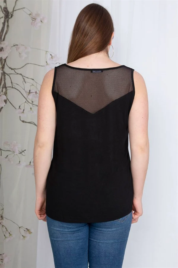 Kadın Siyah Dijital Baskılı Arka Robası File Detaylı Bluz 65N24348