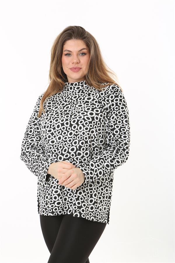 Kadın Büyük Beden Siyah Sıfır Yaka Yan Yırtmaçlı Uzun Kollu Tunik 65N37502