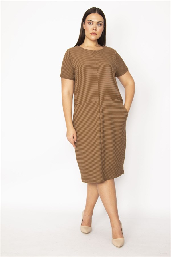 Kadın Sütlükahve Kendinden Çizgili Cepli Elbise 65N29922