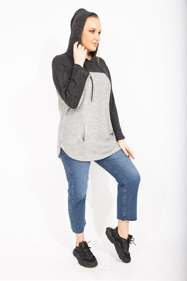 Kadın Gri Rahat Kesim Yumoş Kumaş Kapşonlu Cepli Sweatshirt 65N35488