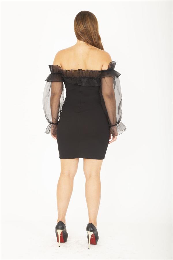 ROBE DE SOIRÉE NOIRE POUR FEMME AVEC COL ET MANCHES DÉTAILLÉS EN ORGANZA