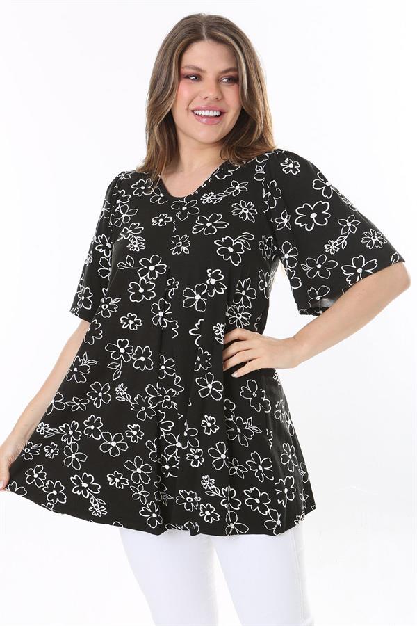 Kadın Büyük Beden Siyah Önü A Pileli V Yakalı Tunik 65N37793