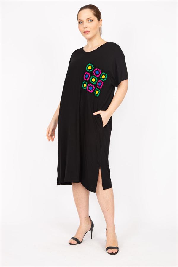 Kadın Siyah Büyük Beden Nakış Detaylı Düşük Kollu Elbise 65N35845