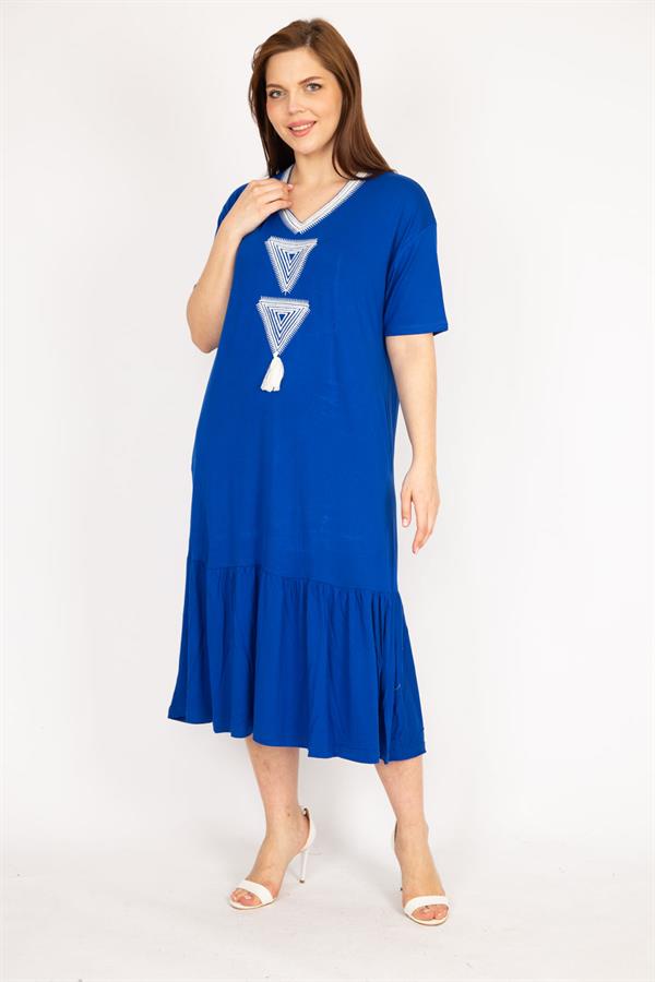 Kadın Saks Büyük Beden Nakış Detaylı V Yaka Yan Cepli Elbise