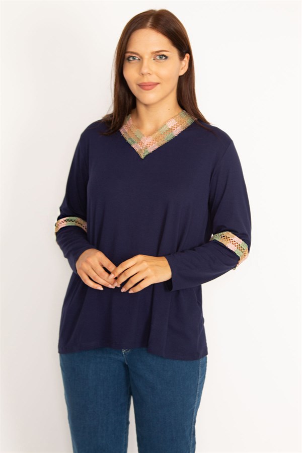 Kadın Haki Dantel Detaylı Bluz 65N34647