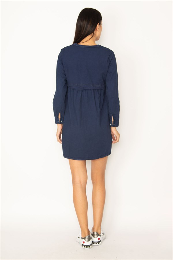 ROBE BLEU MARINE POUR FEMME AVEC POCHES ET PLIS À LA TAILLE