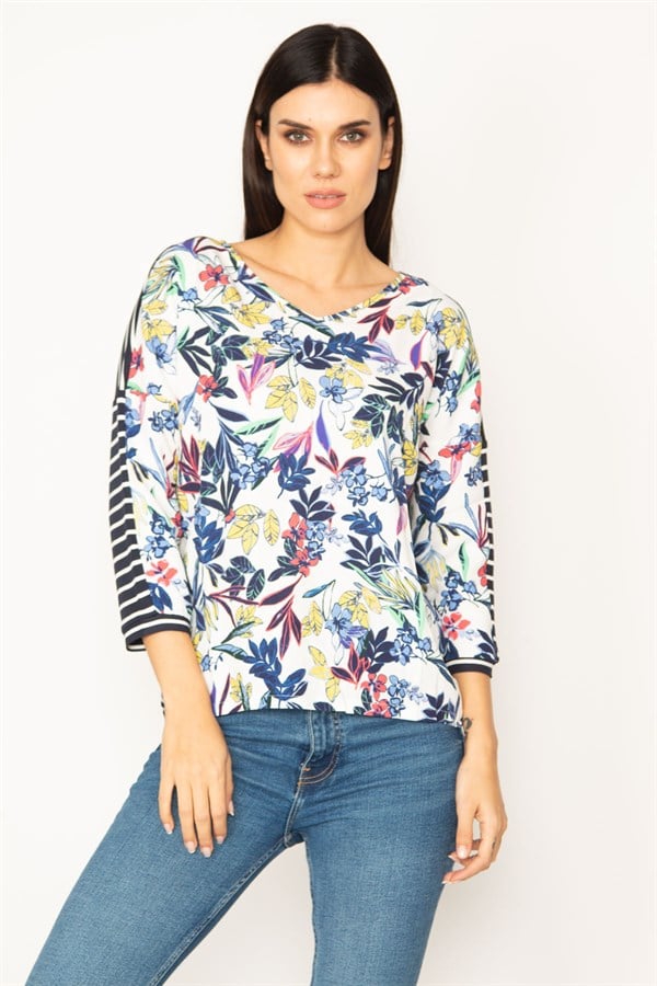 V-NECKED BLOUSE WITH STRIPED AND FLORAL PATTERNS