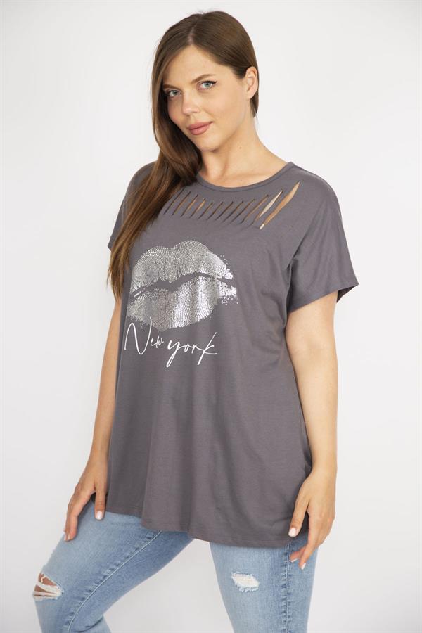 Kadın Füme Büyük Beden Lazer Kesim Ve Lak Baskı Detaylı Düşük Kollu Rahat Kesim Bluz