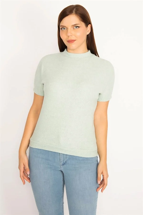 Kadın Yeşil Yumoş Kumaş Kısa Kollu Bluz 65N34940