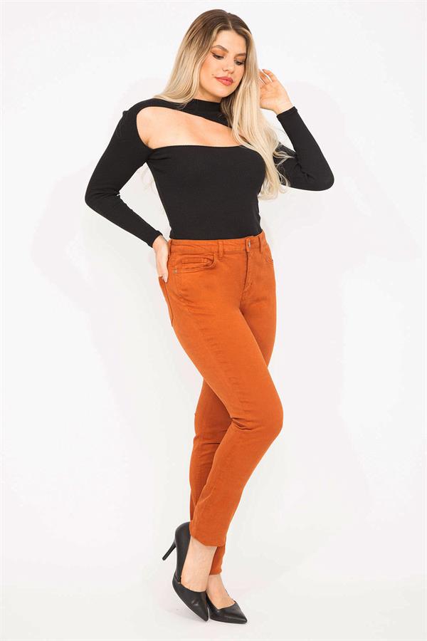 WOMEN'S ORANGE LYCRA 5 POCKET JEANS