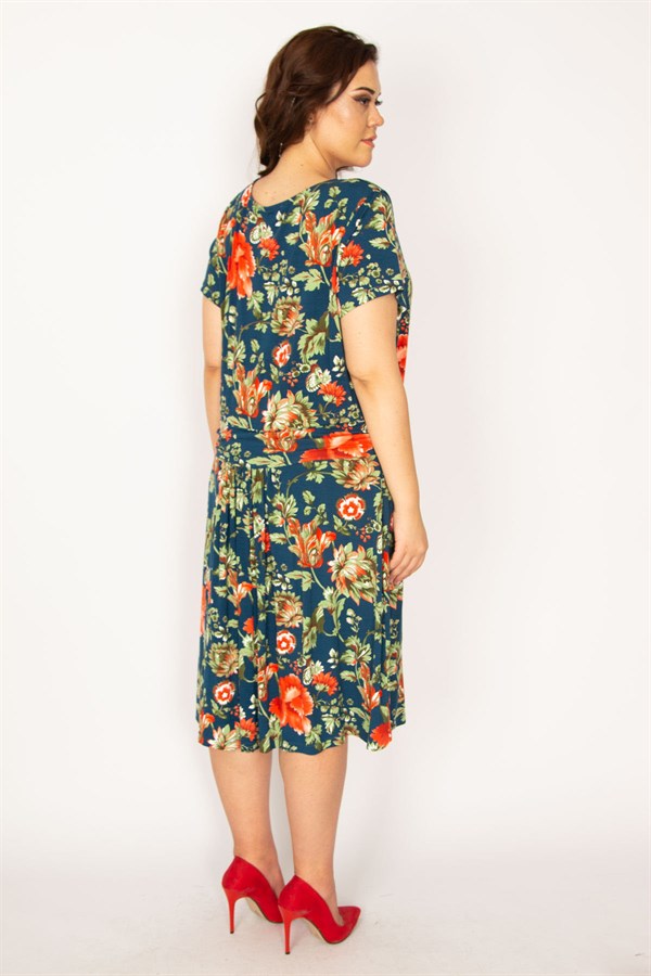 Kadın Renkli Bel Drapeli Çiçek Desenli Elbise 65N33589