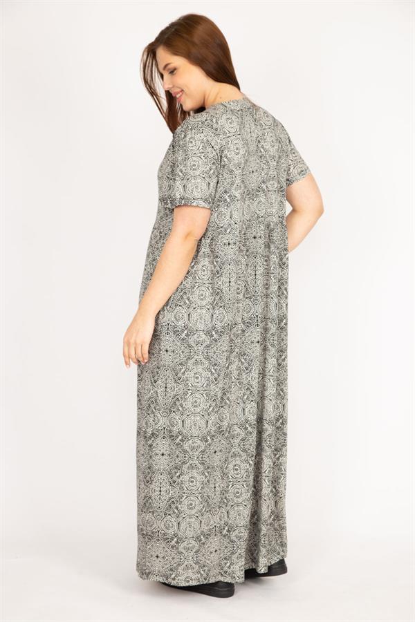 Kadın Siyah Büyük Beden Ön Boy Düğmeli Cepli Uzun Elbise