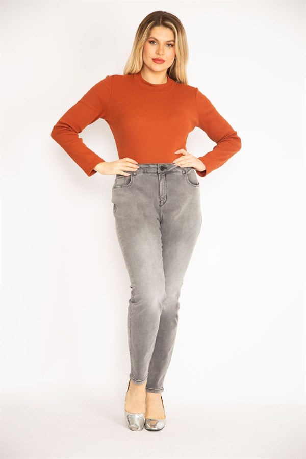 Kadın Gri Yıkama Efektli Likralı Kot Pantolon 65N35251