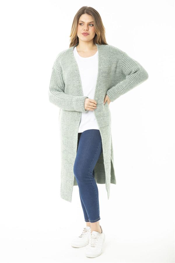 Kadın Büyük Beden Yeşil Yırtmaçlı Kalın Triko Uzun Hırka 65N37140