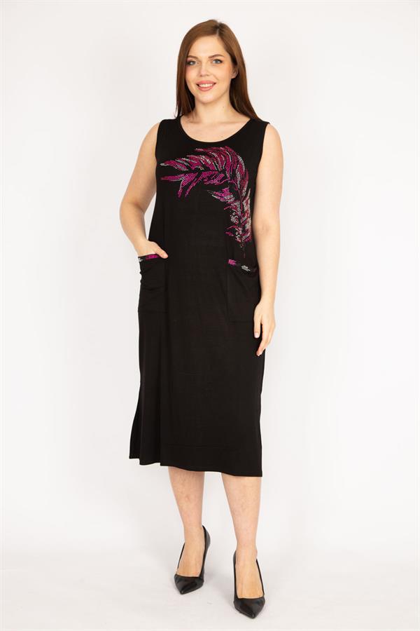 Kadın Siyah Büyük Beden Taş Detaylı Ön Cepli Elbise