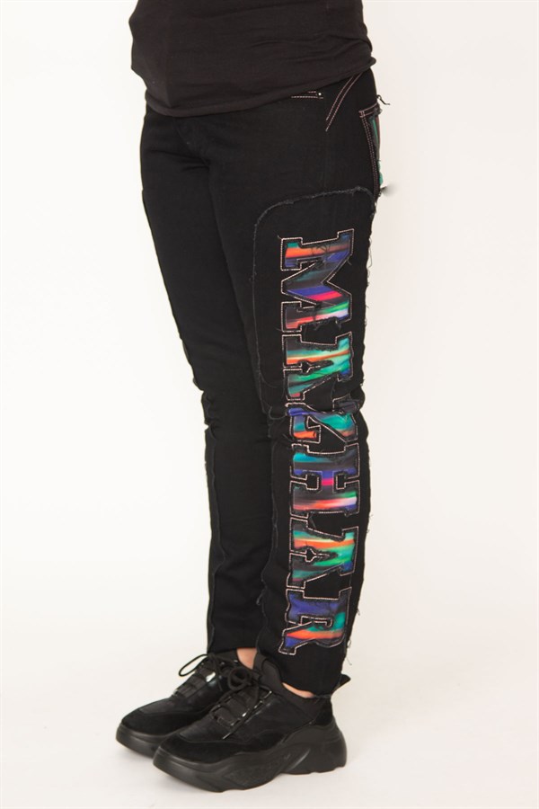 Kadın Siyah Aplikeli Kot Pantolon 65N31600