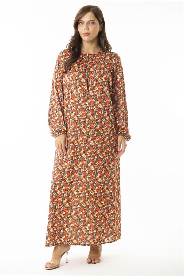 Kadın Büyük Beden Renkli Yakası Büzgü Ve Kol Ağzı Lastik Detaylı Uzun Elbise 65N36905