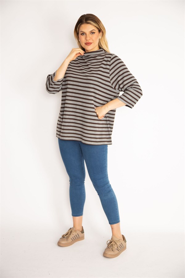 Kadın Gri Sıfır Yaka Çizgili Bluz 65N35169