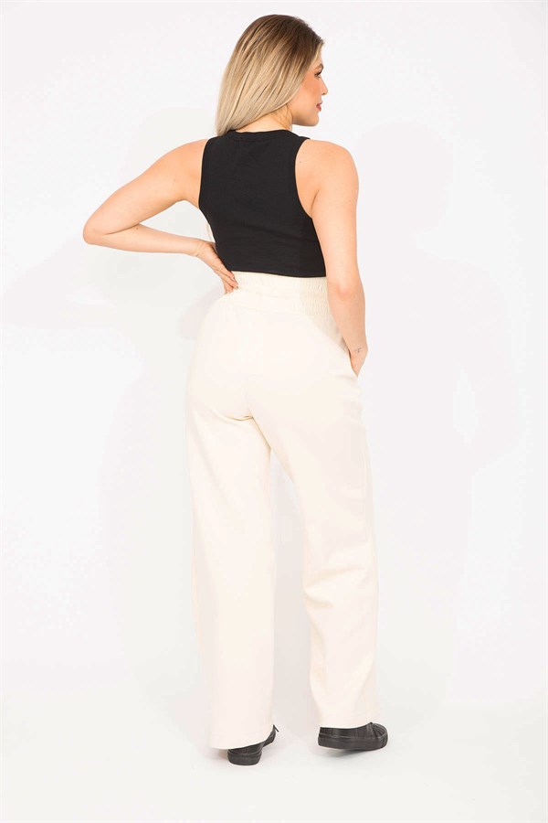 Kadın Bej Likralı Scuba Kumaş Beli Geniş Lastik Ve Ütü İzi Dikiş Detaylı Pantolon 65N35275