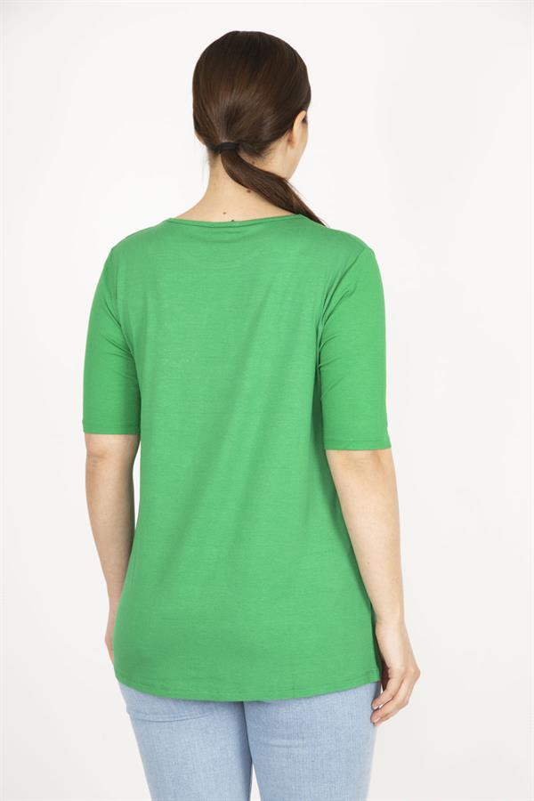 Kadın Yeşil Büyük Beden Ön Baskılı Viskon Bluz