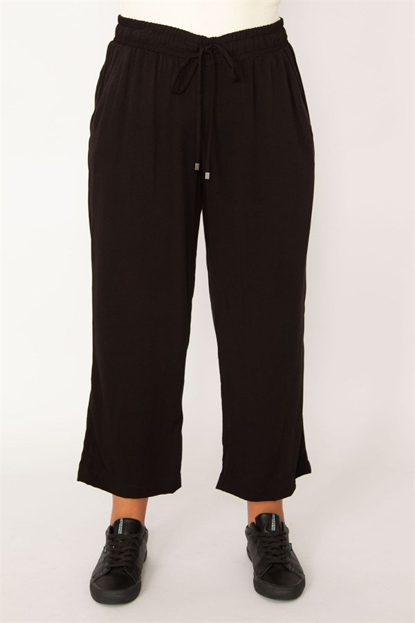 Kadın Siyah Dokuma Viskon Kumaş Beli Lastik Ve Bağcık Detaylı Yan Cepli Pantolon 65N33981