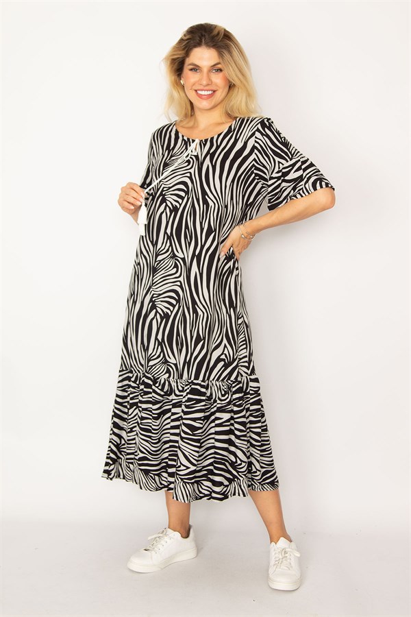 Kadın Siyah Dokuma Viskon Kumaş Etek Ucu Katlı Kolları Volanlı Uzun Elbise 65N34262