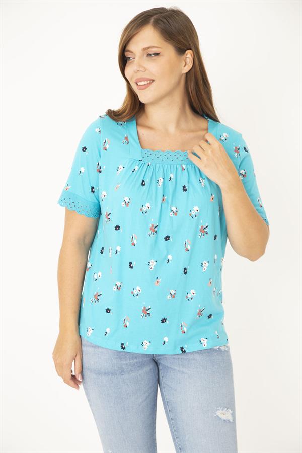 Kadın Lacivert Büyük Beden Pamuk Kumaş Yaka Ve Kolları Dantel Detaylı Bluz