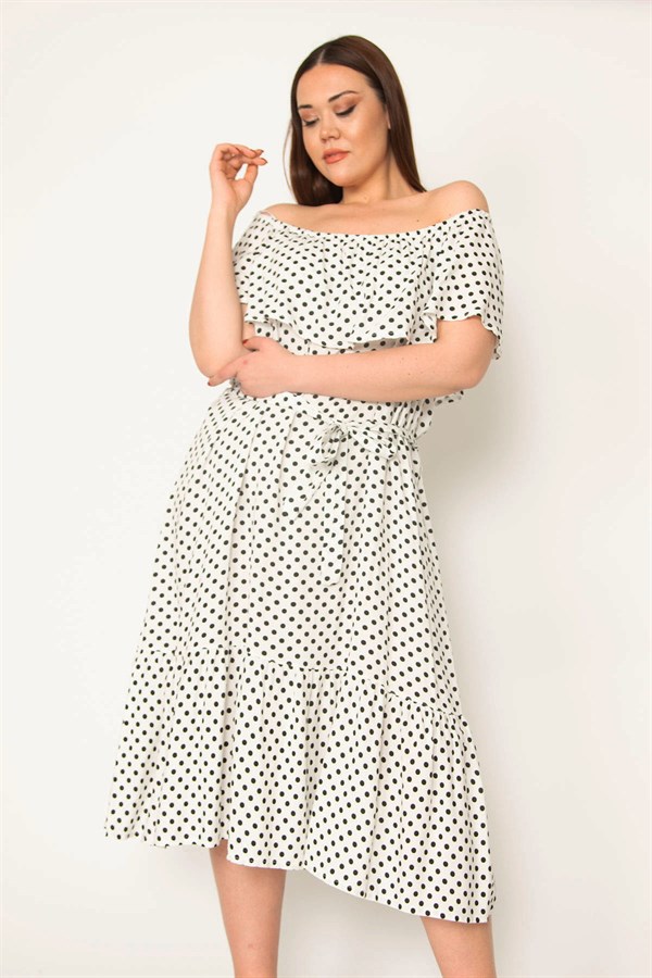 KADIN KEMİK PUAN DESEN YAKASI LASTİK VE VOLAN DETAYLI ETEĞİ KATLI DOKUMA VİSKON KUMAŞ ELBİSE