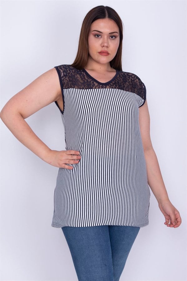Kadın Lacivert Roba Dantelli Çizgili Bluz 65N26292