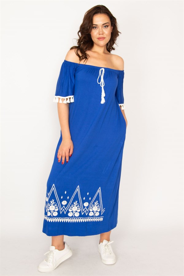 Kadın Kırmızı Karmen Yaka Nakış Ve Püskül Detaylı Uzun Elbise 65N33437